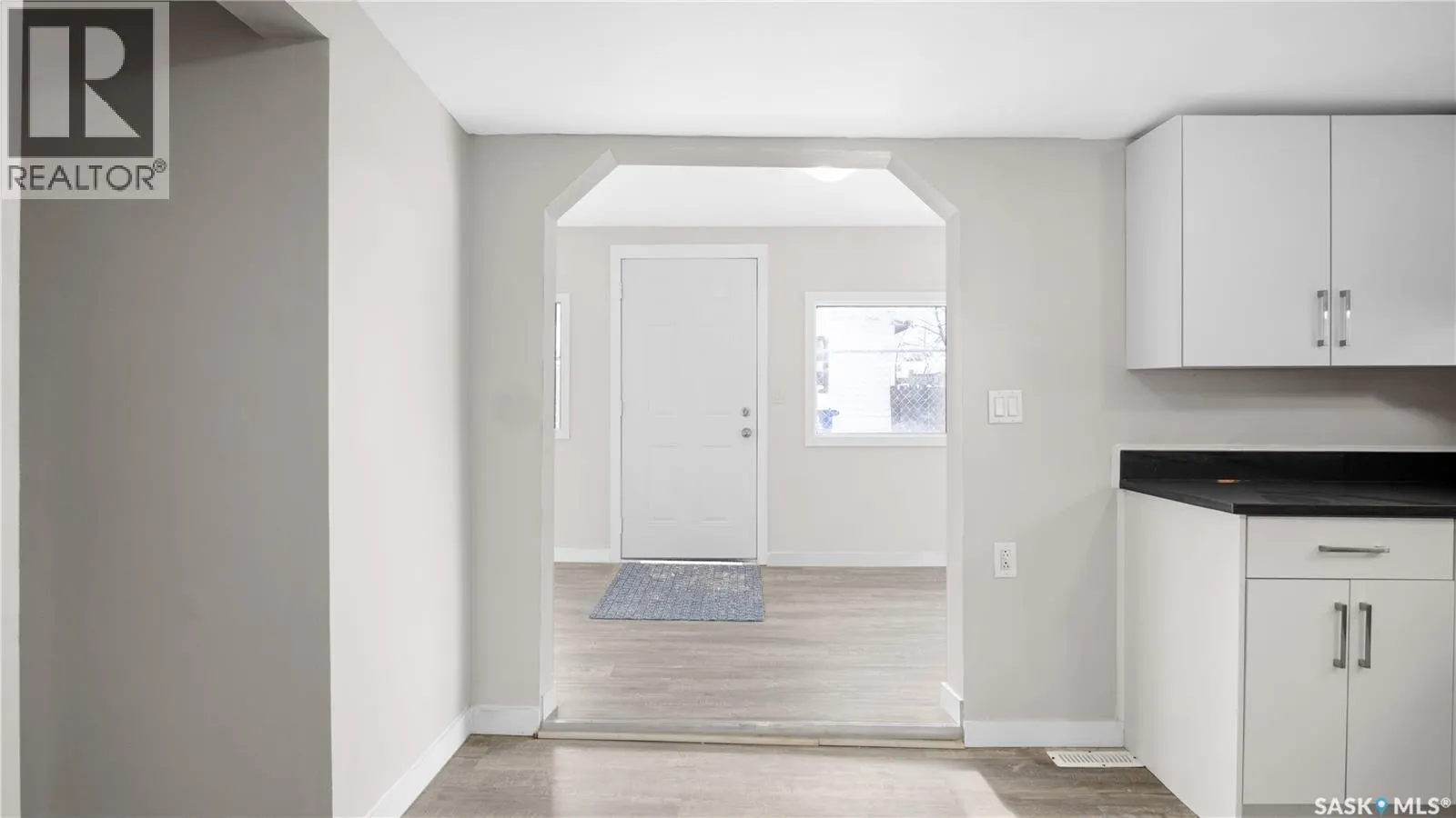 113 109th STREET E