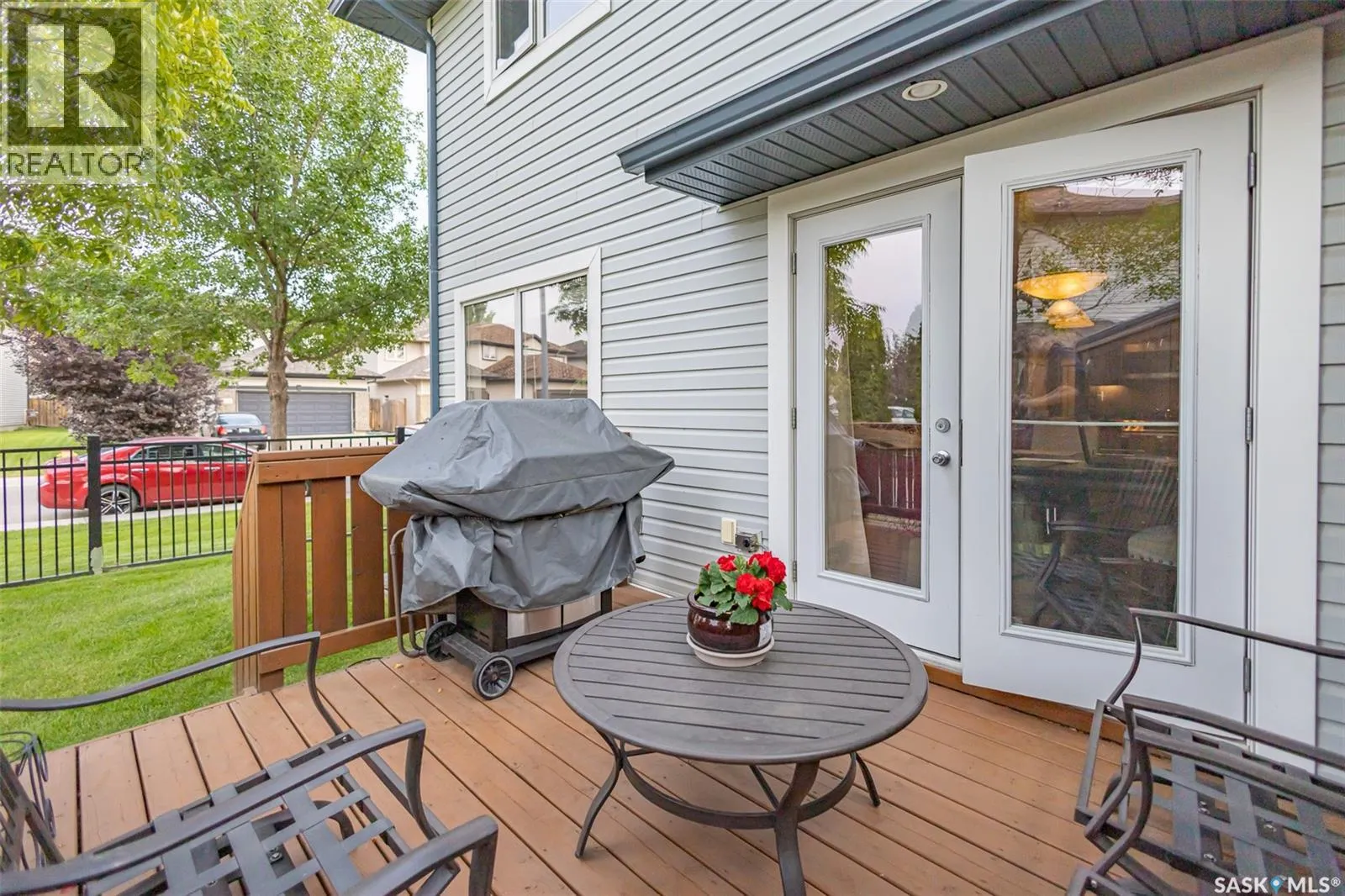 6 110 Dulmage CRESCENT