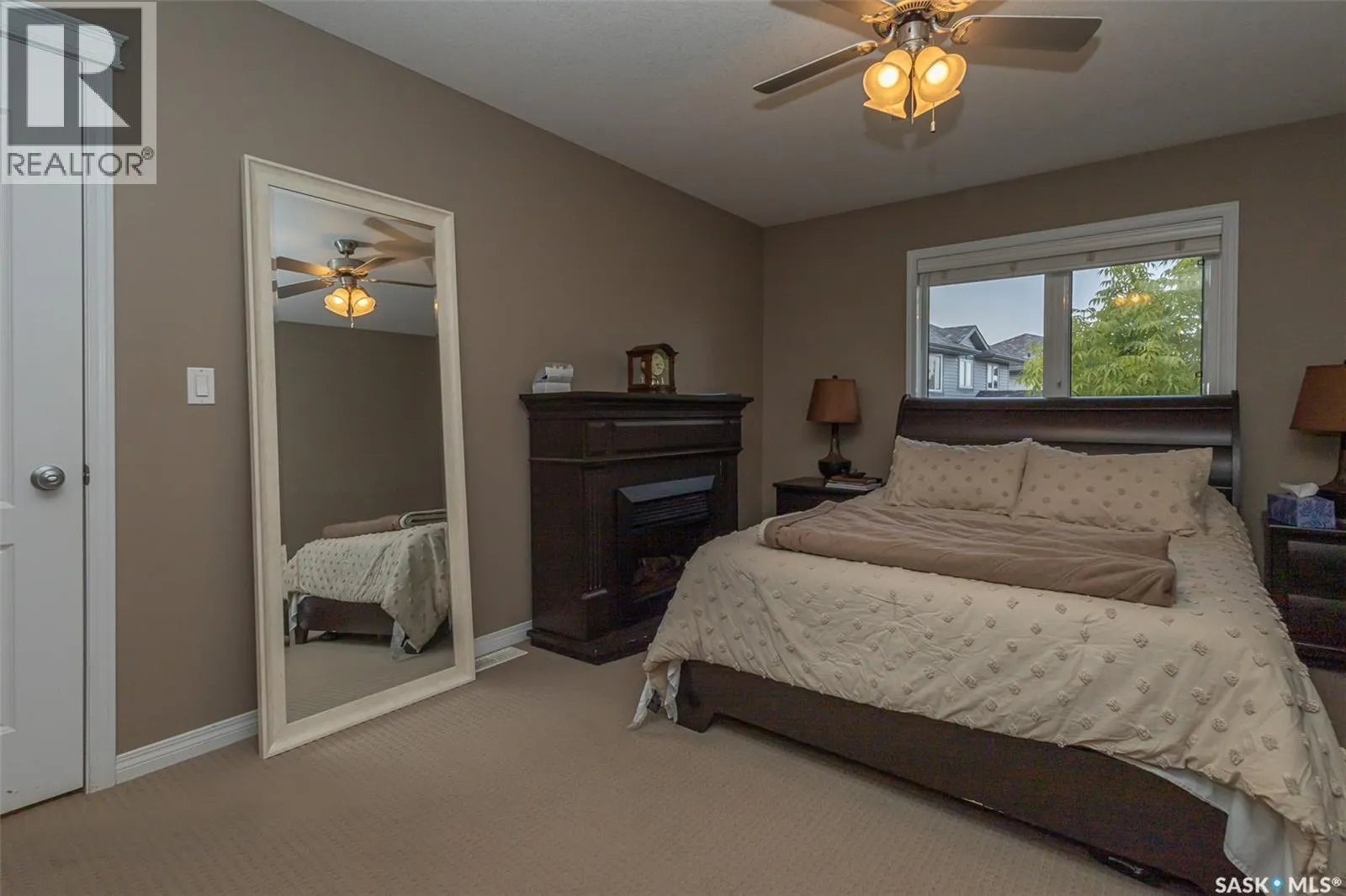 6 110 Dulmage CRESCENT