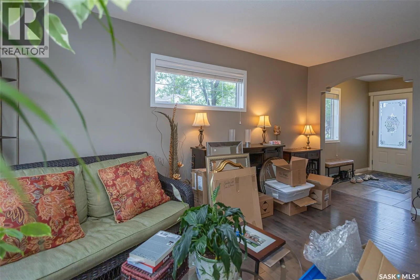 6 110 Dulmage CRESCENT