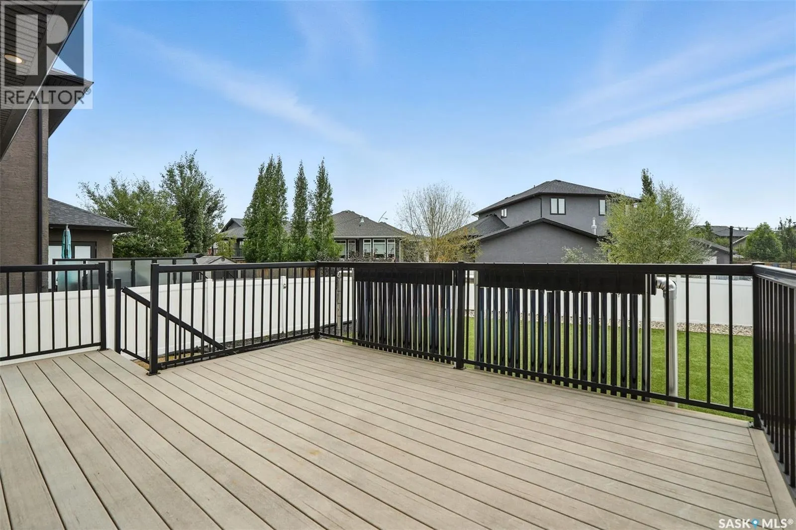 122 Roy CRESCENT