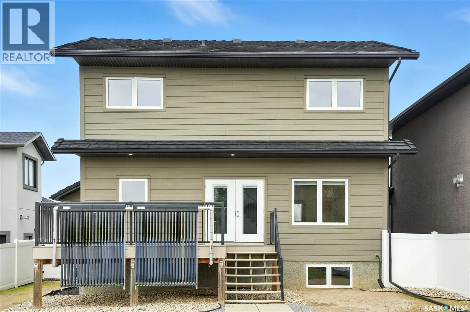 122 Roy CRESCENT