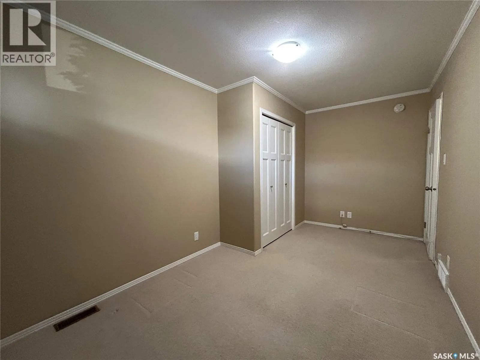 505 110 Shillington CRESCENT