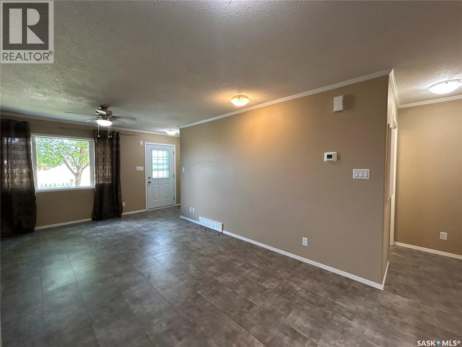505 110 Shillington CRESCENT