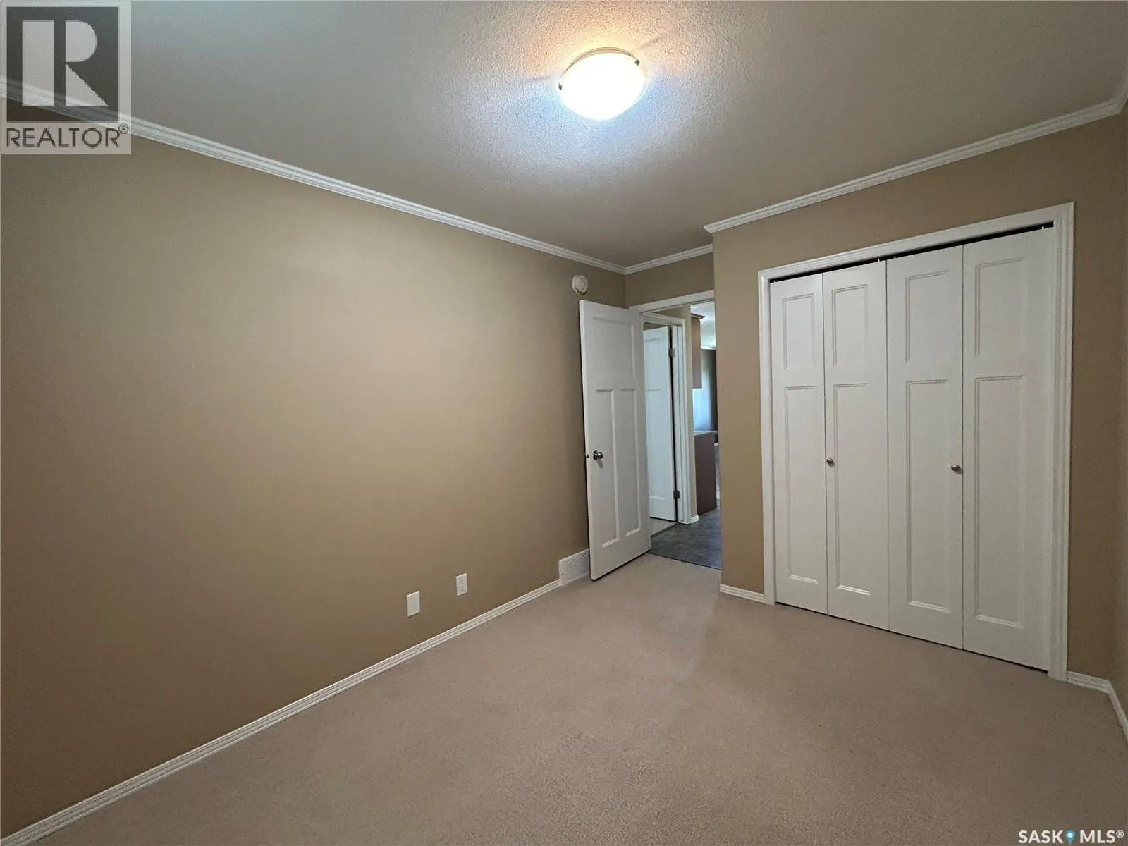 505 110 Shillington CRESCENT