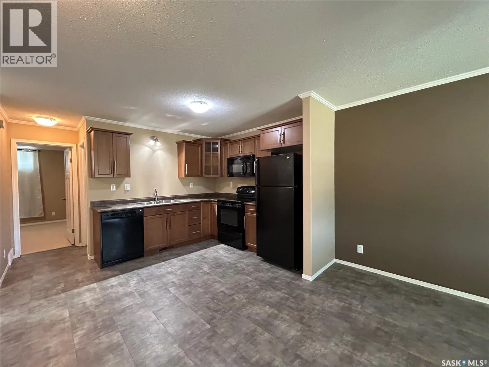 505 110 Shillington CRESCENT