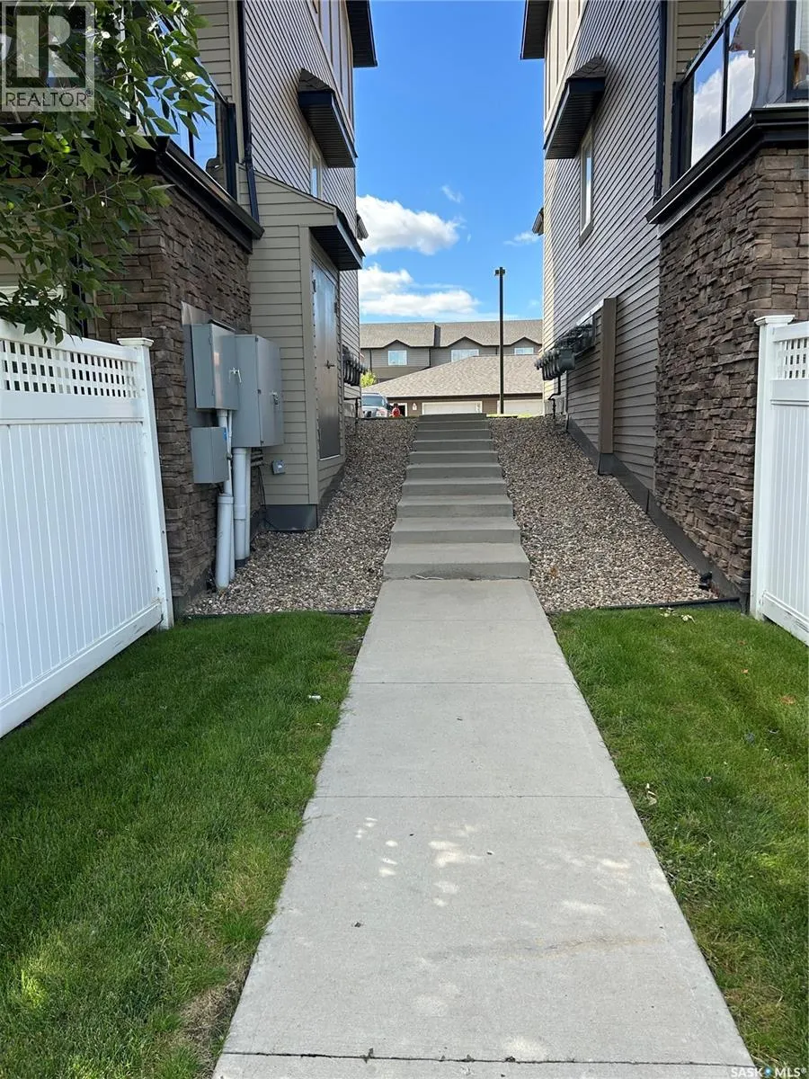 505 110 Shillington CRESCENT