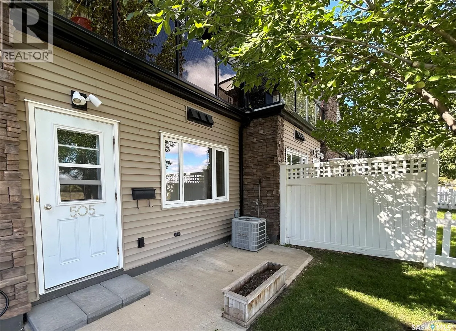 505 110 Shillington CRESCENT