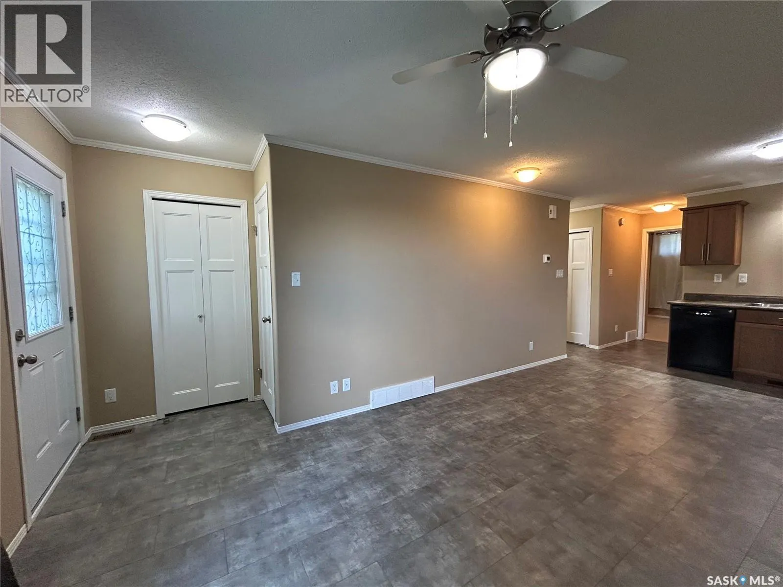 505 110 Shillington CRESCENT