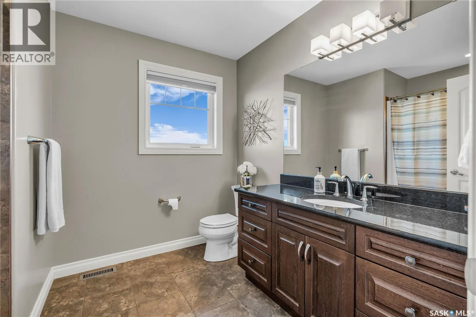 130 Skuce PLACE