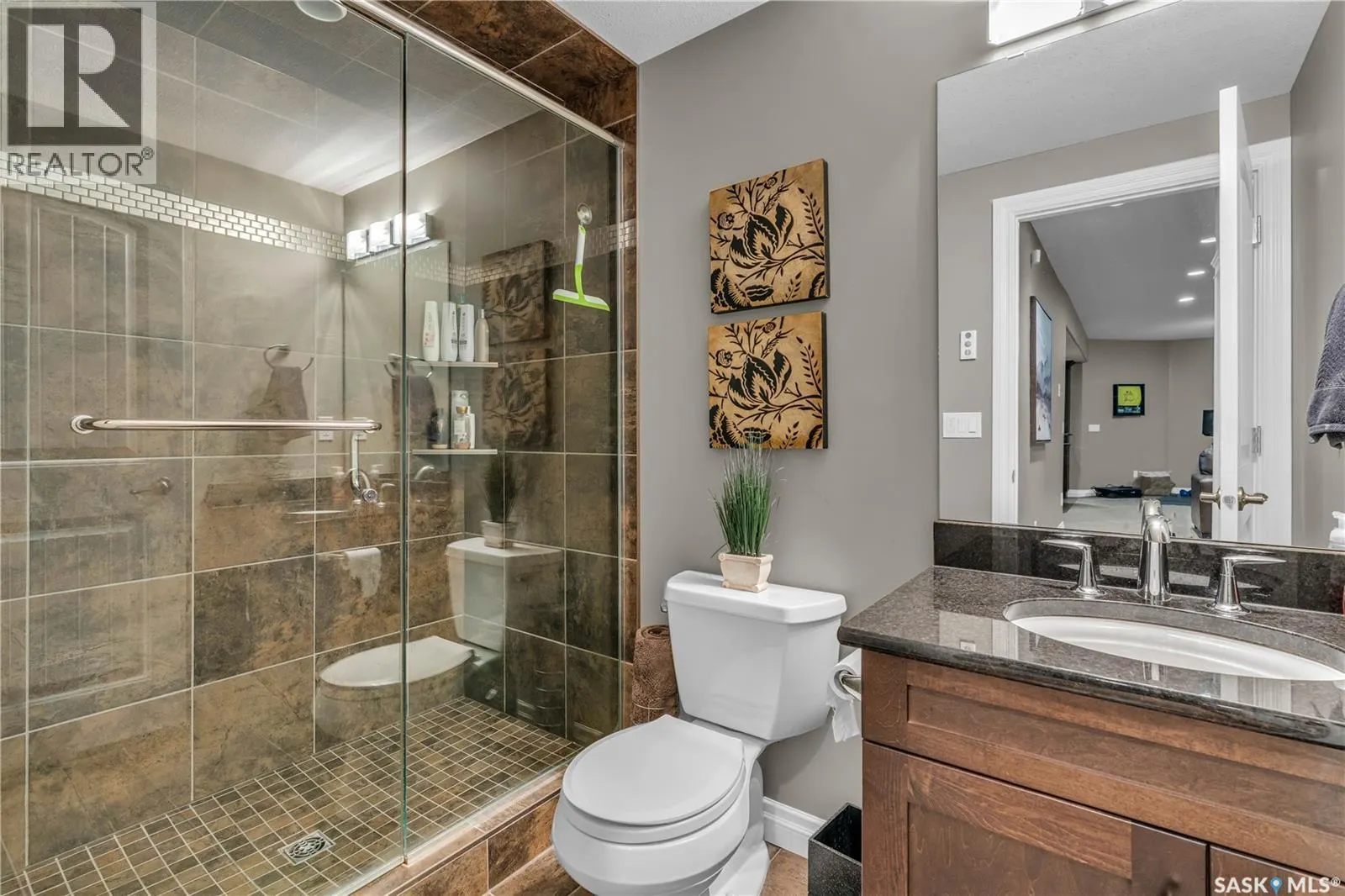 130 Skuce PLACE