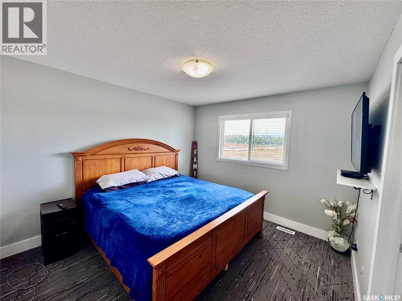 307 851 Chester ROAD