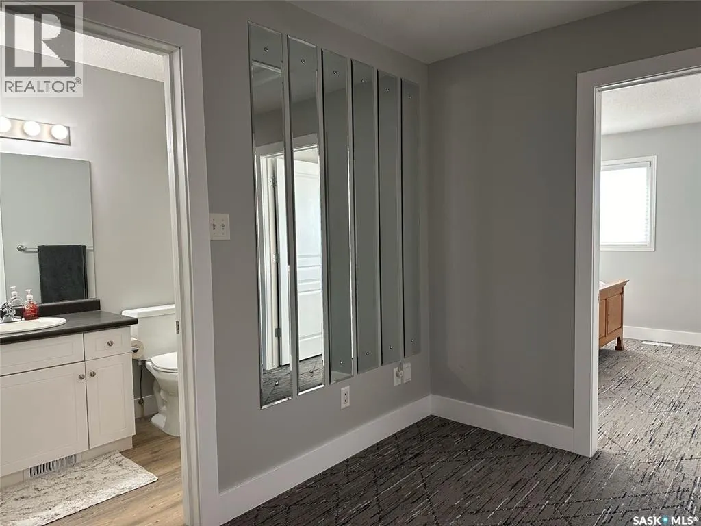 307 851 Chester ROAD