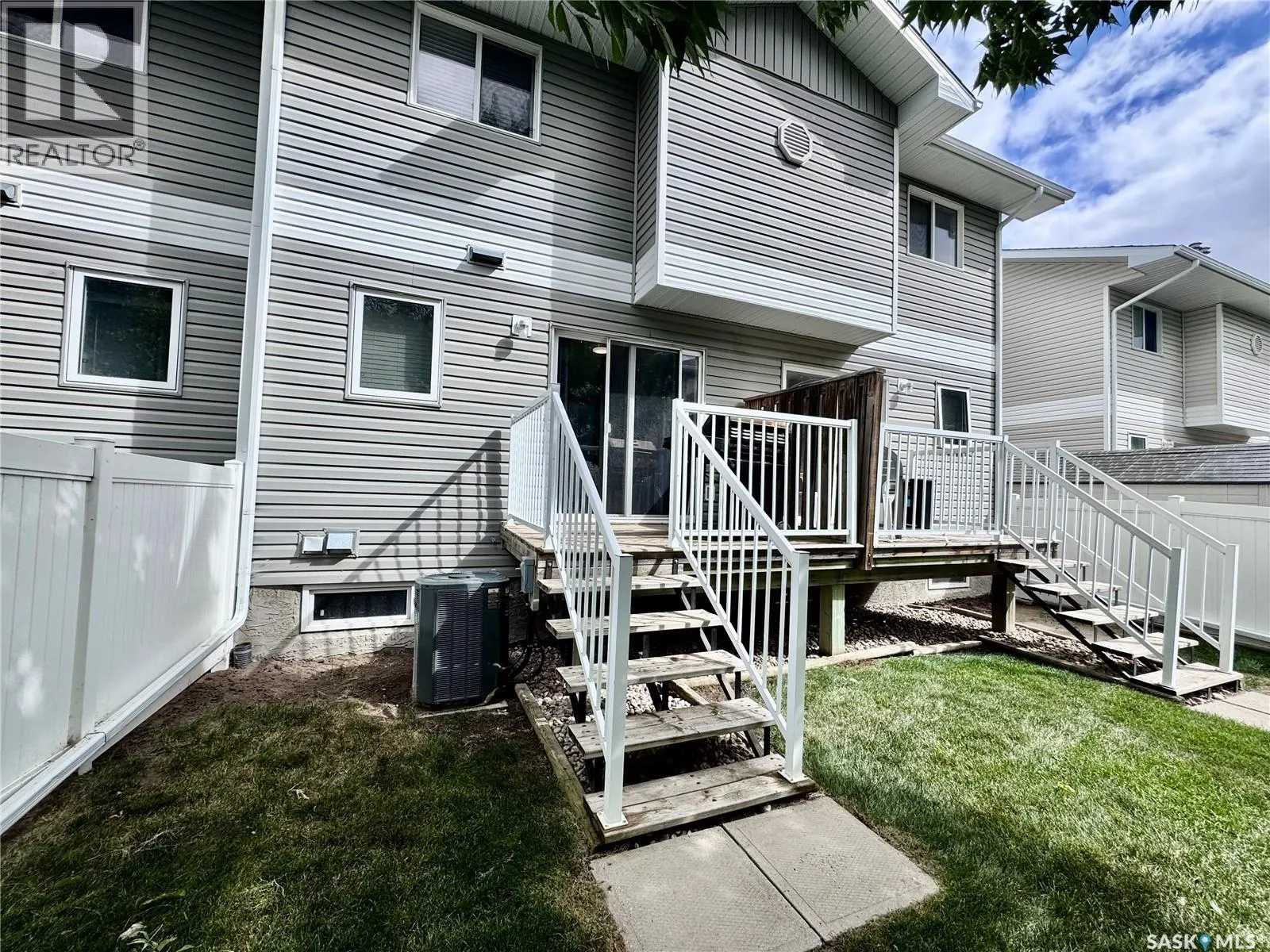 307 851 Chester ROAD