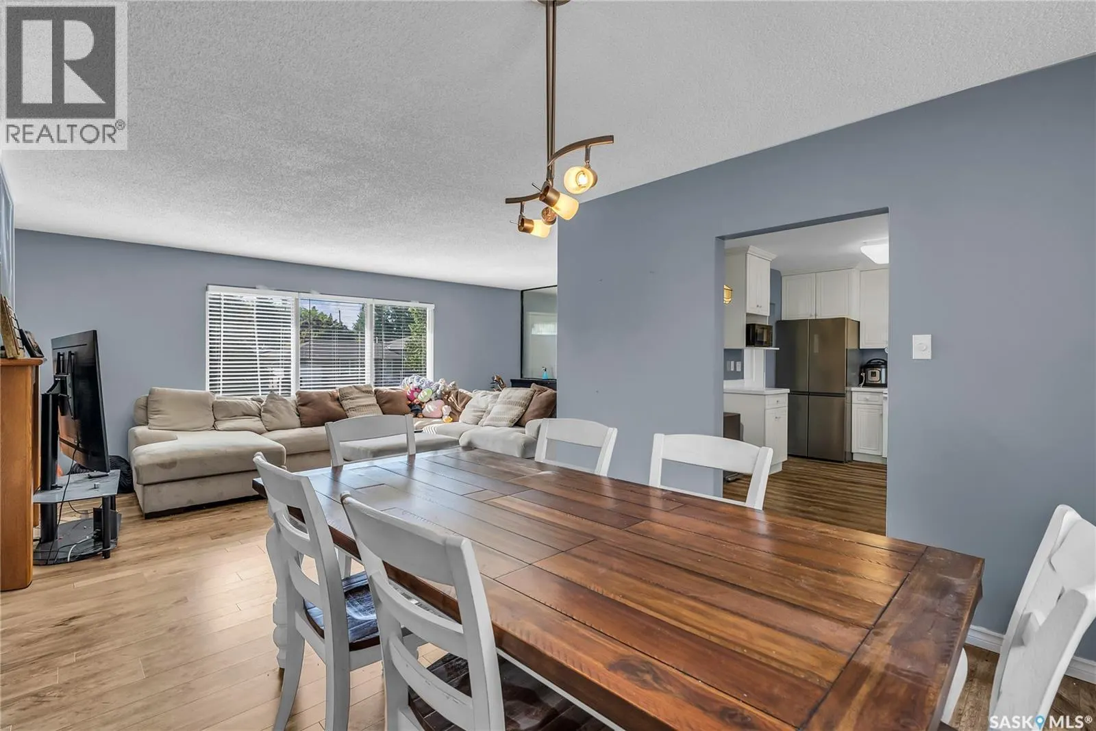 15 Moxon CRESCENT
