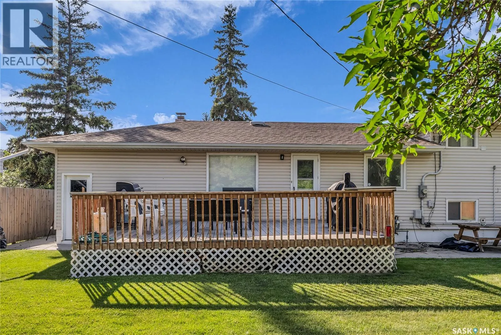15 Moxon CRESCENT