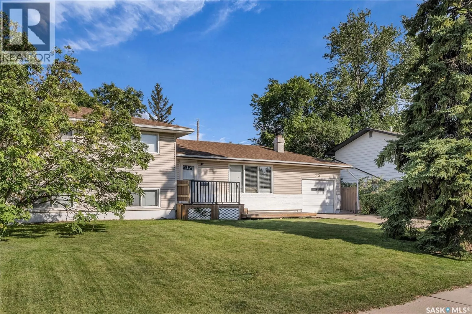 15 Moxon CRESCENT