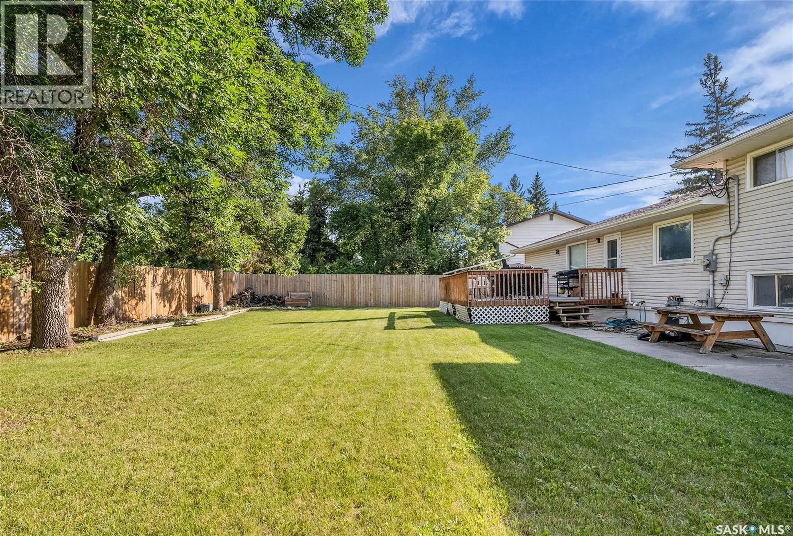 15 Moxon CRESCENT