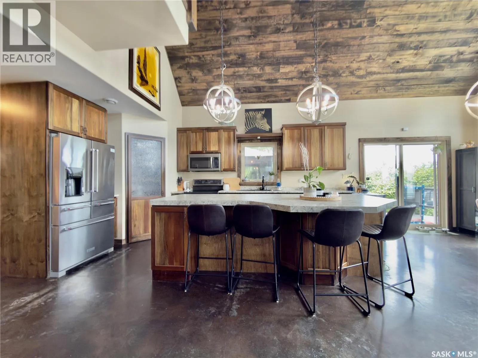 Fillon Lake Waterfront Acreage