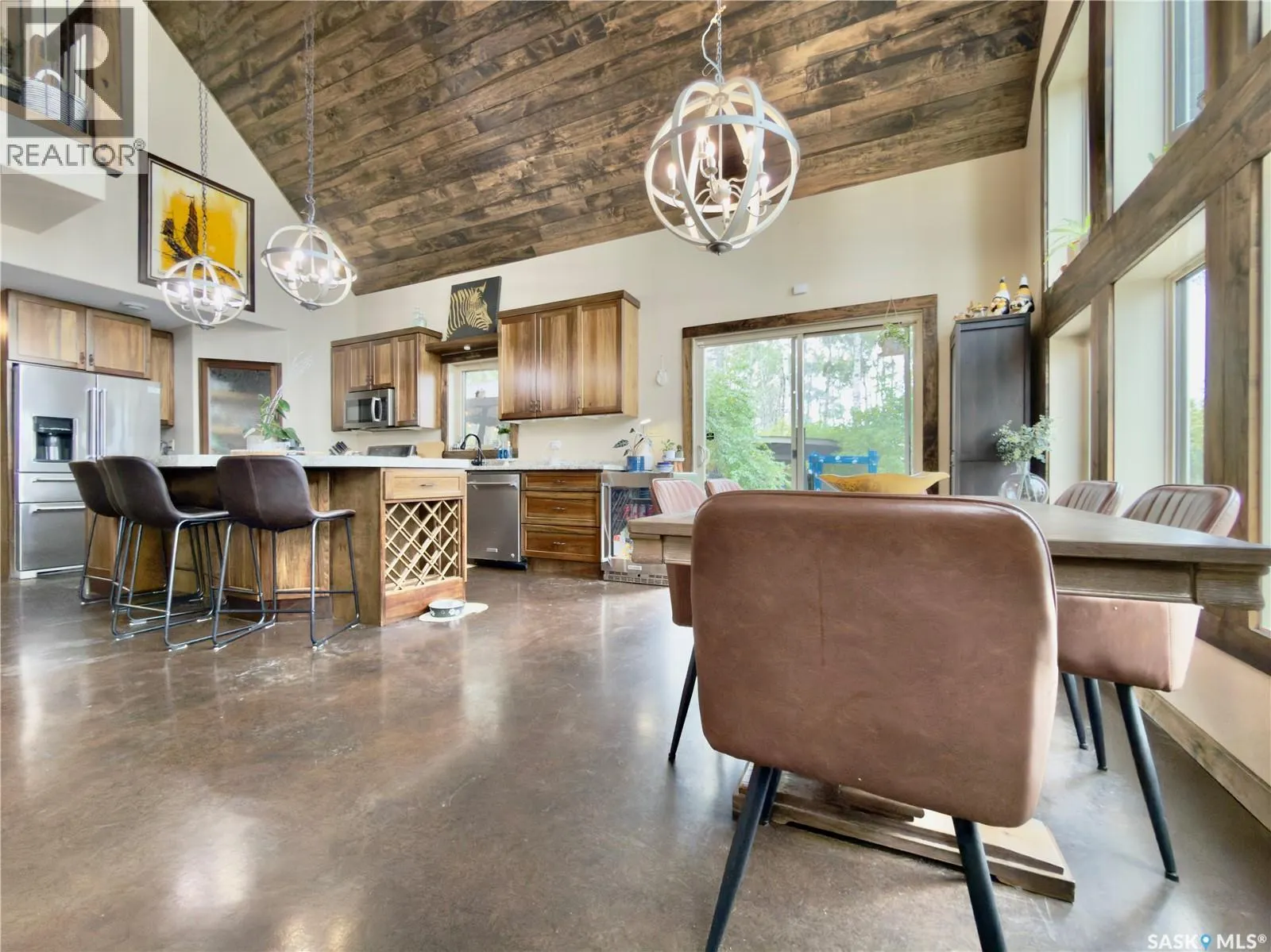 Fillon Lake Waterfront Acreage