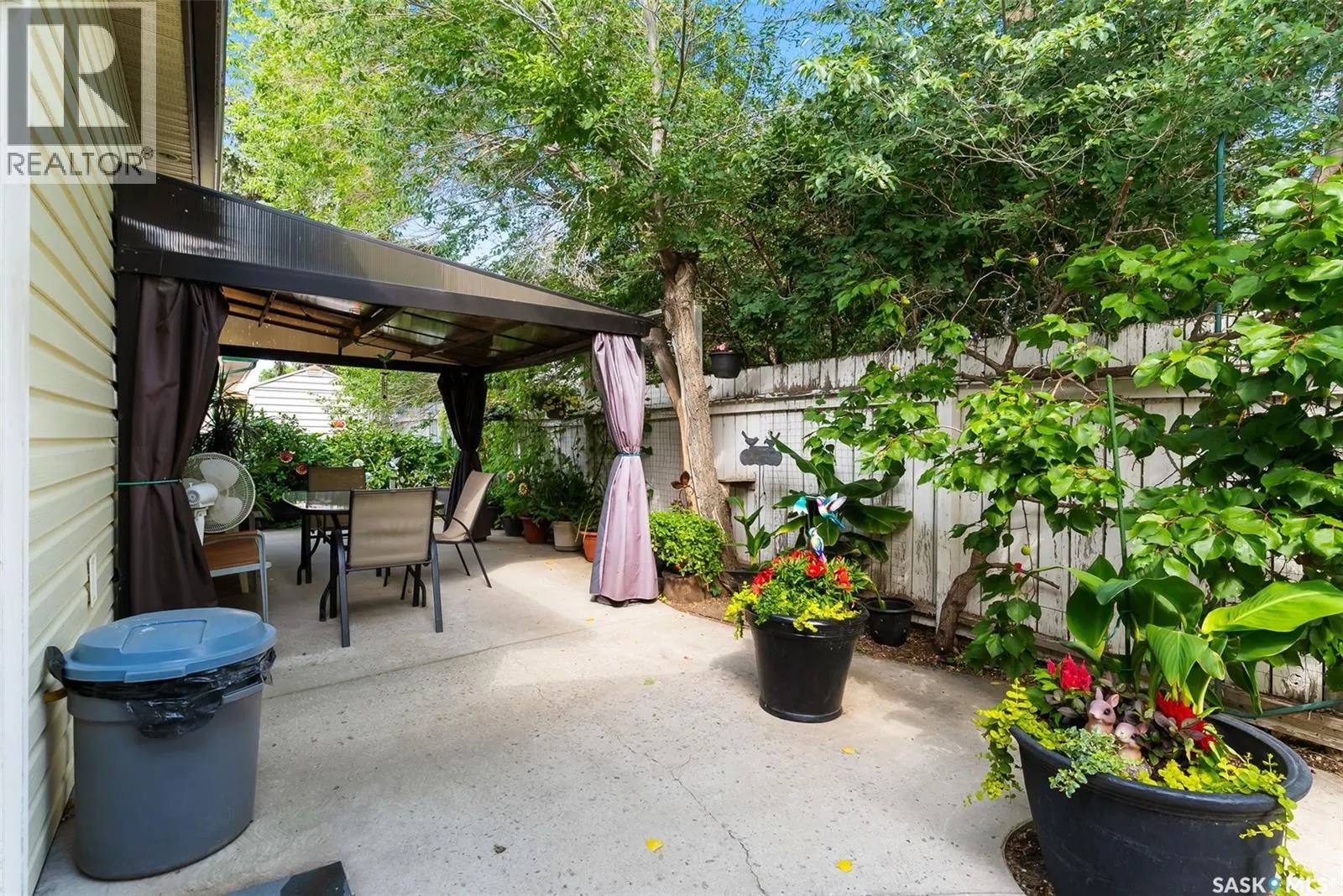302 Cavendish STREET