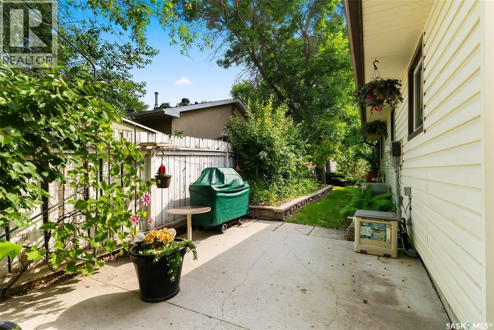 302 Cavendish STREET