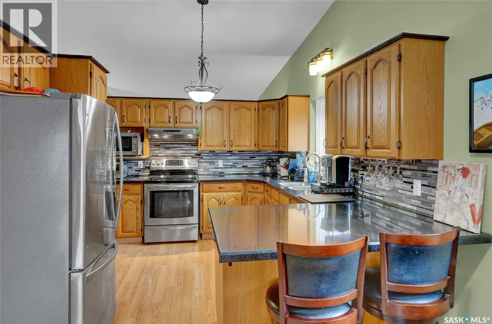 3556 Almond GROVE