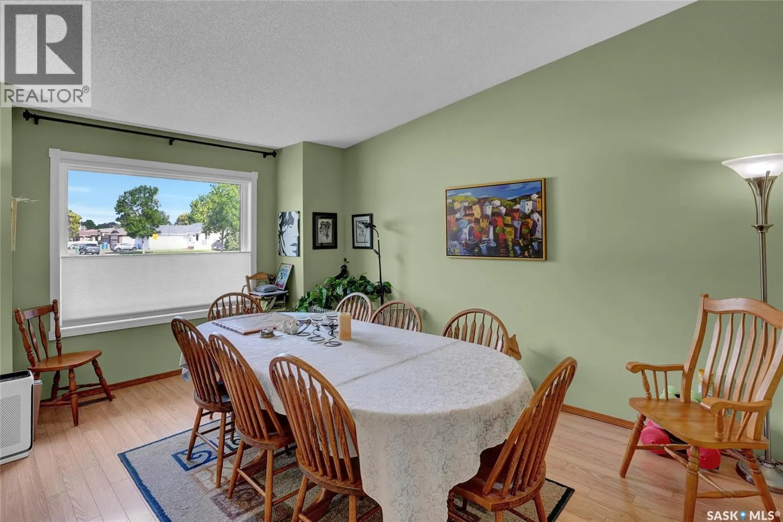 3556 Almond GROVE