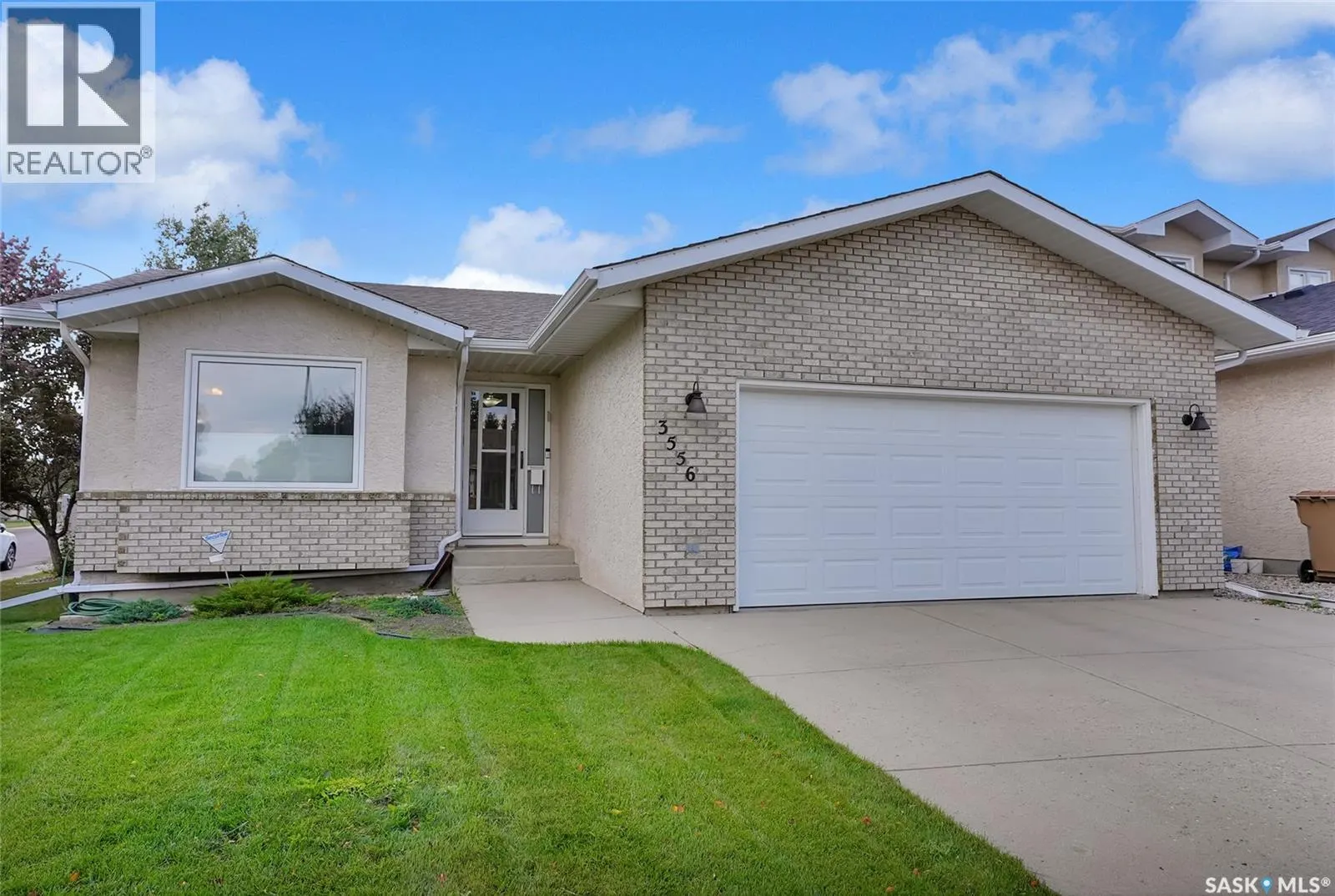 3556 Almond GROVE