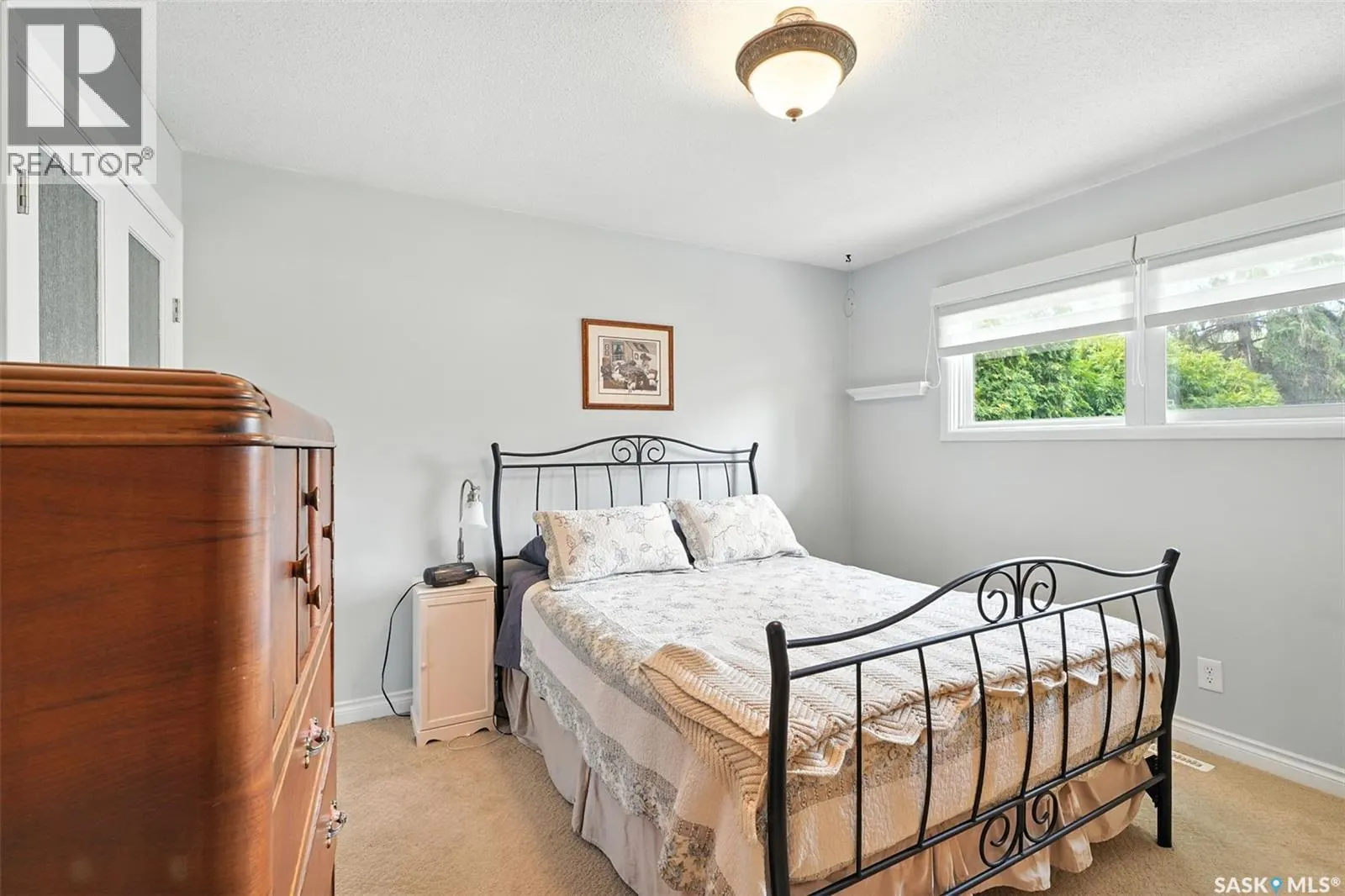 5 Potter CRESCENT