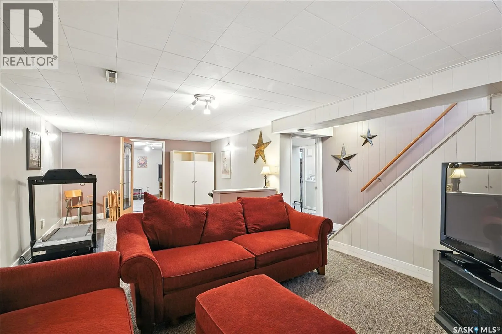 5 Potter CRESCENT