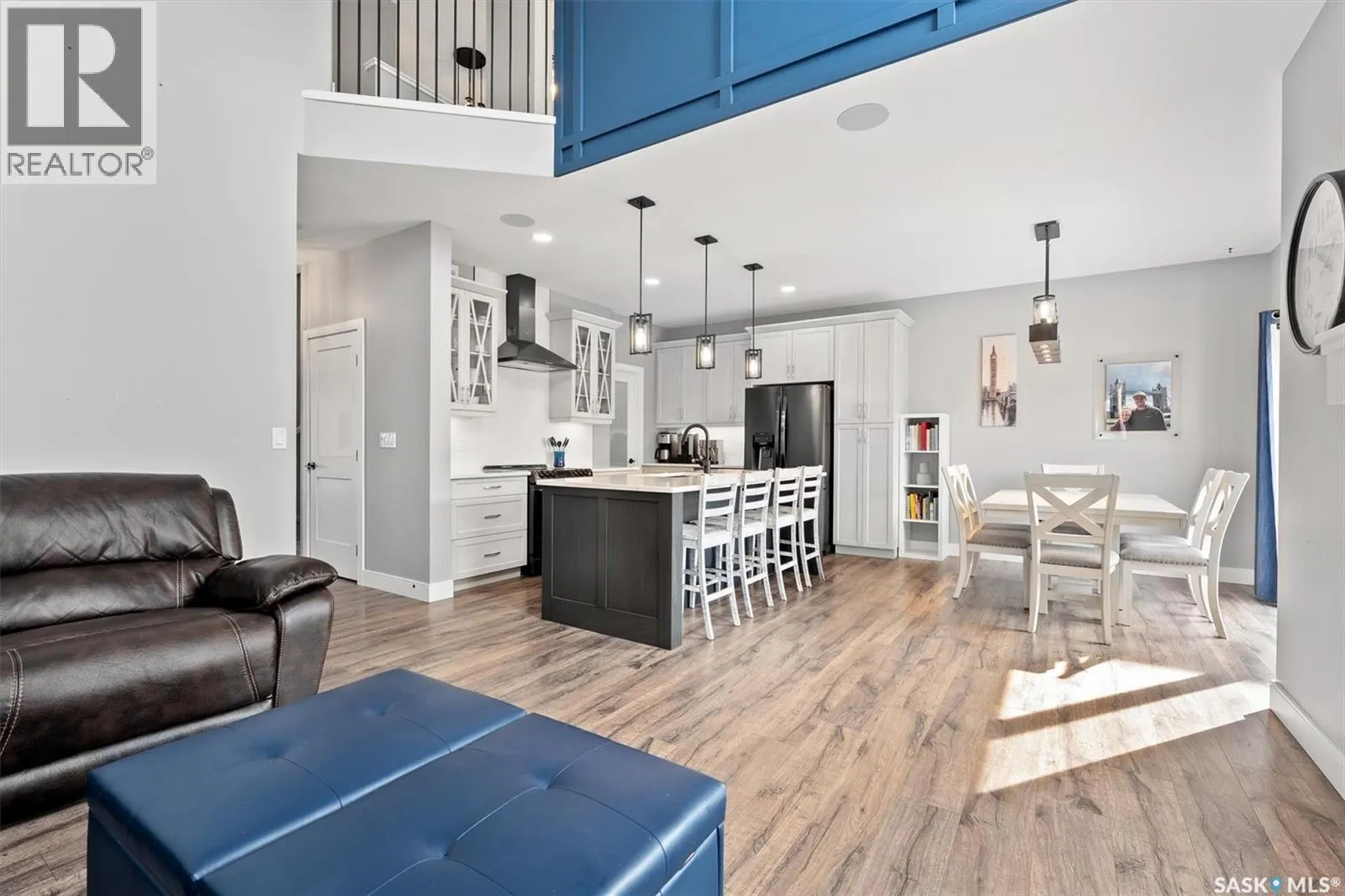 858 Childers RISE