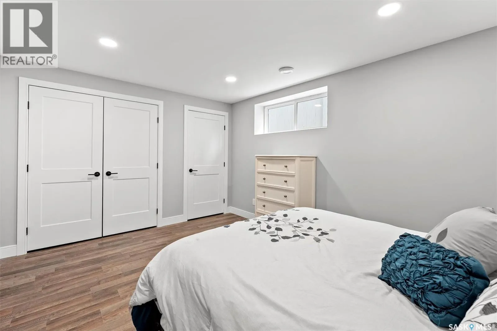 858 Childers RISE