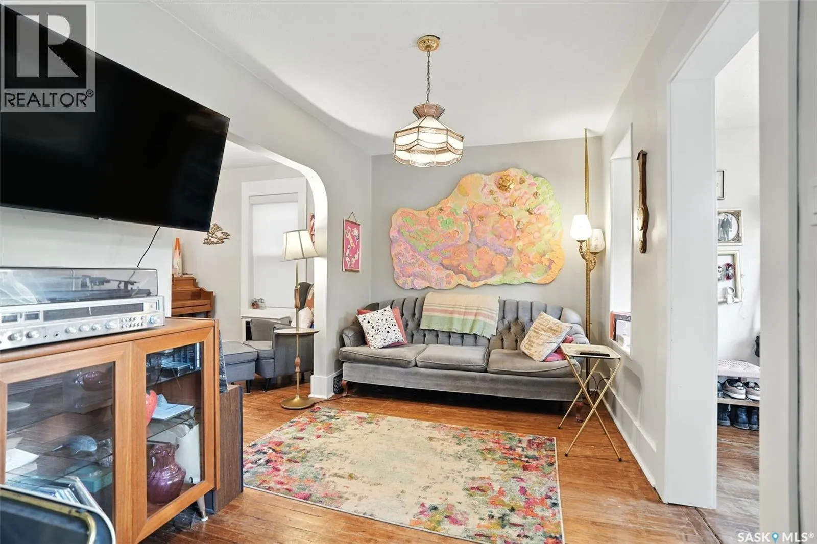 303 29th STREET W