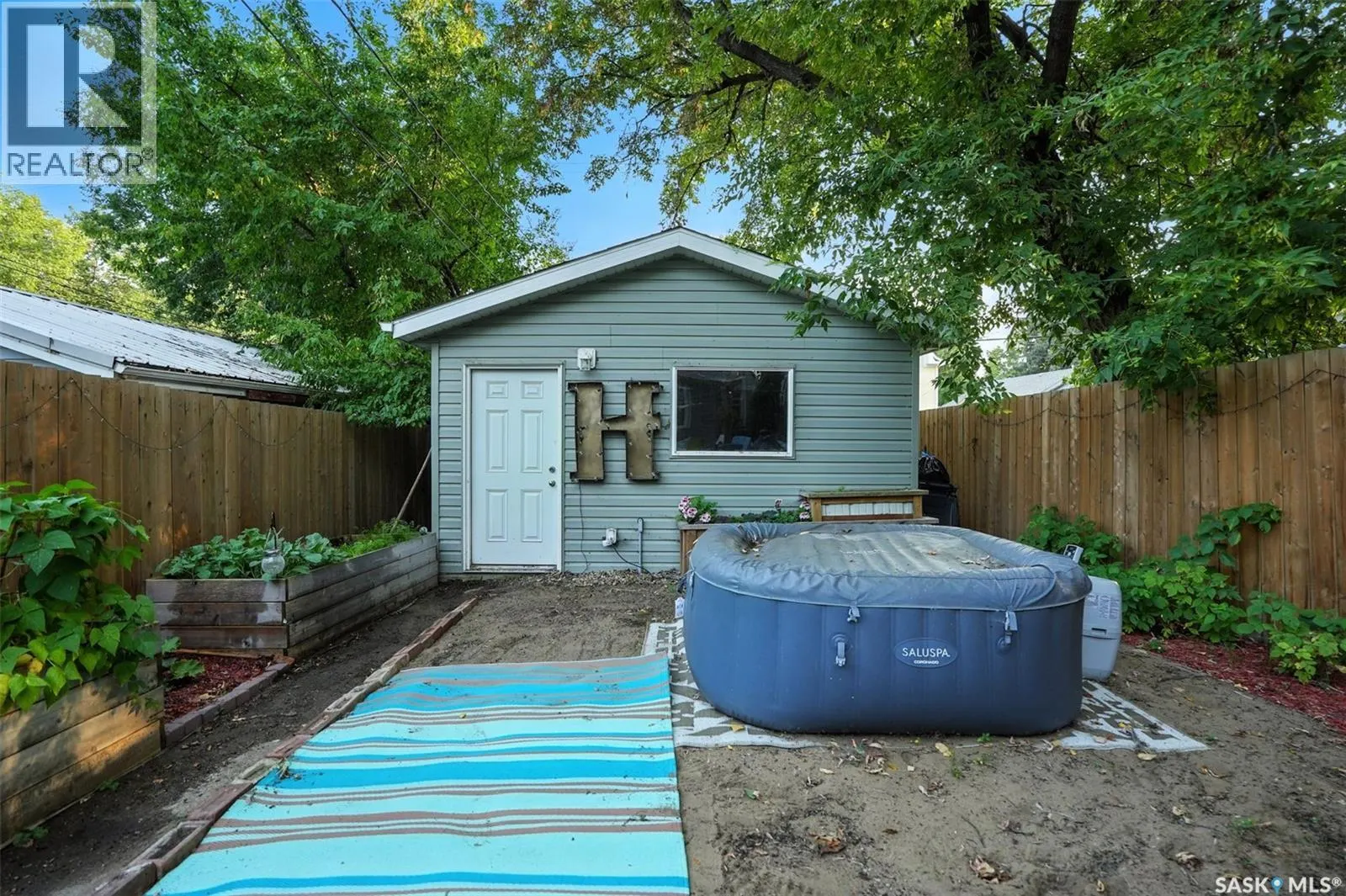 303 29th STREET W