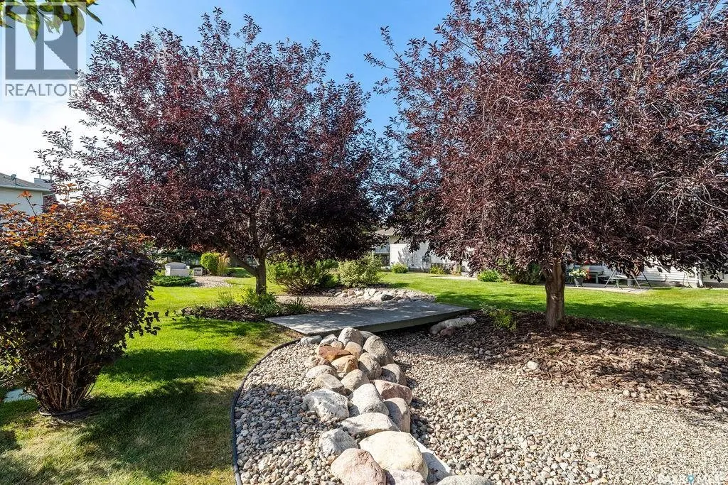 306 Mount Royal PLACE