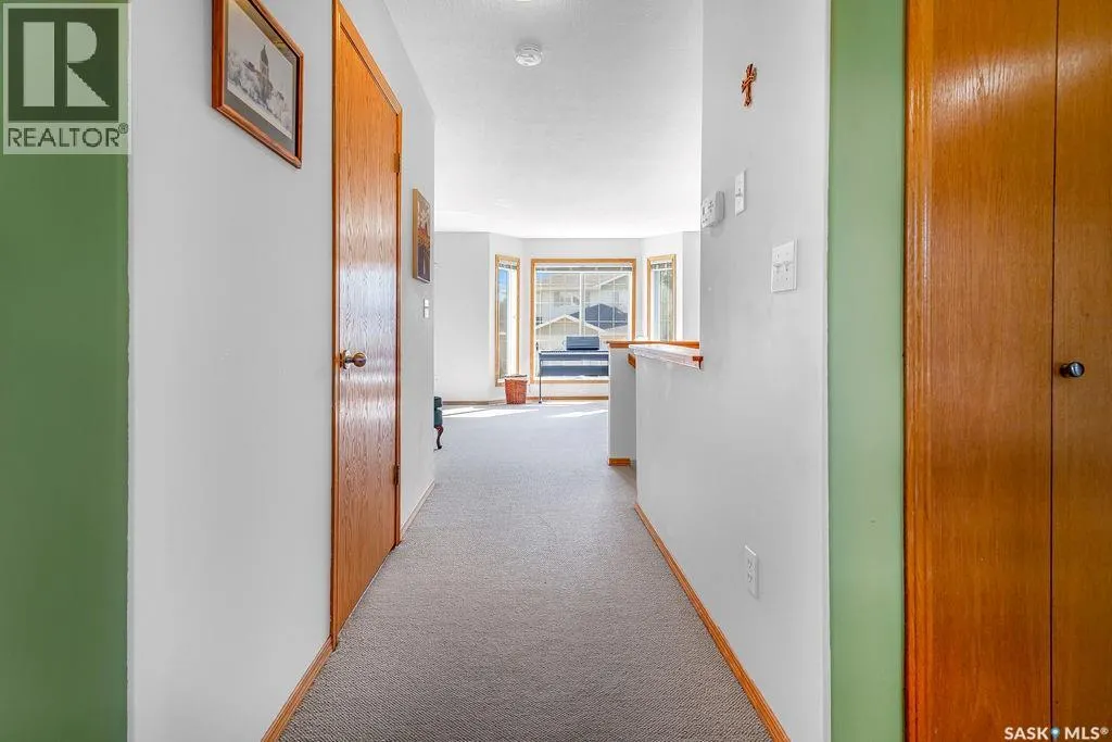306 Mount Royal PLACE