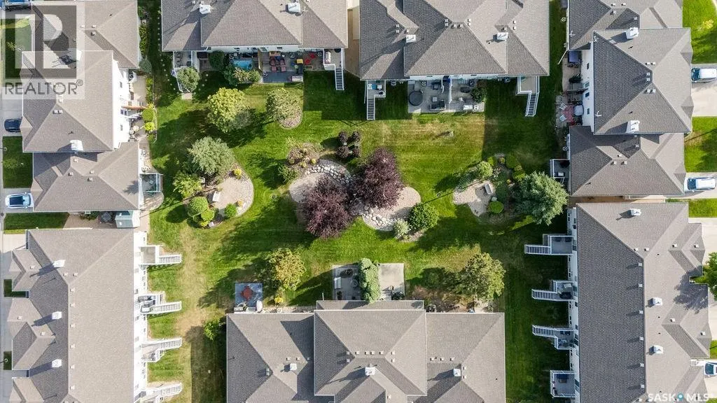 306 Mount Royal PLACE