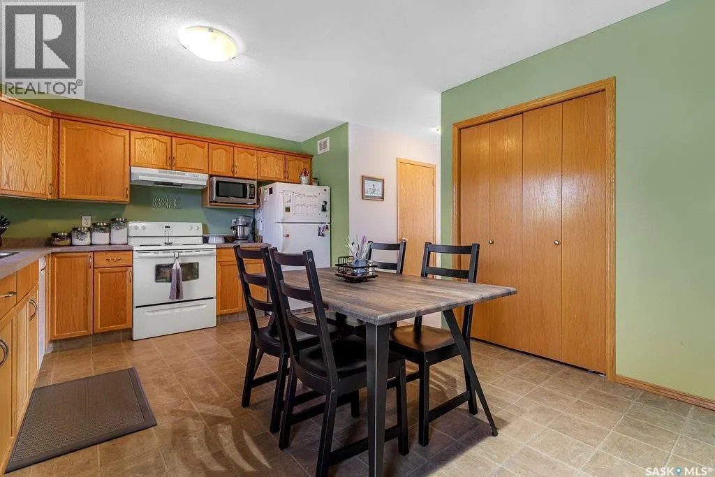 306 Mount Royal PLACE