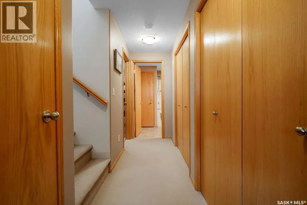 306 Mount Royal PLACE