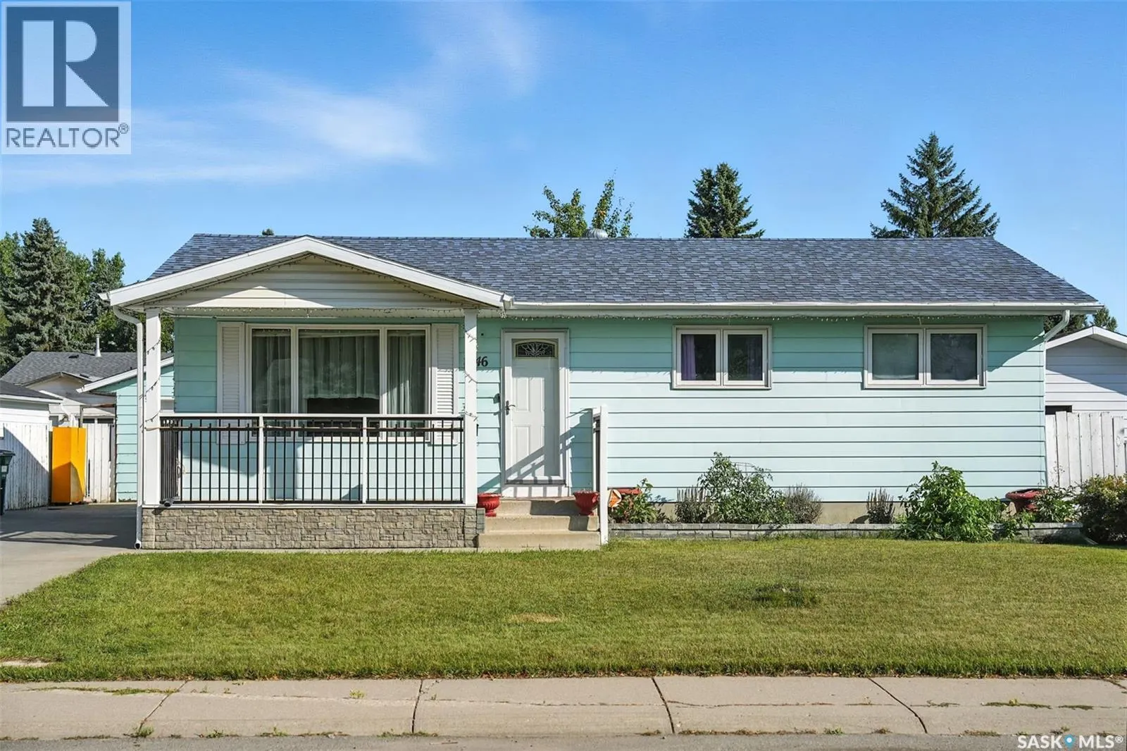 446 Cockburn CRESCENT