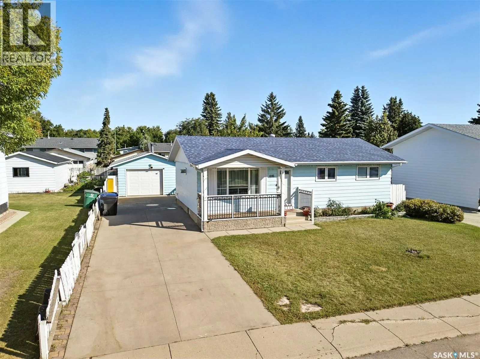 446 Cockburn CRESCENT