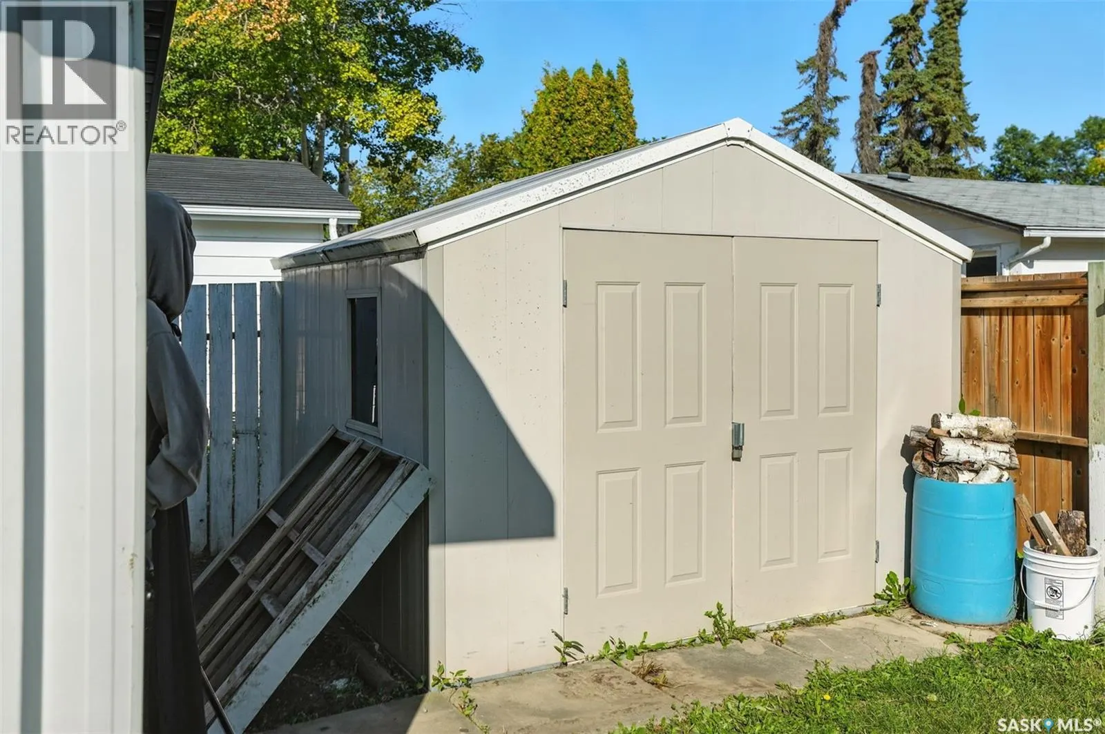 446 Cockburn CRESCENT