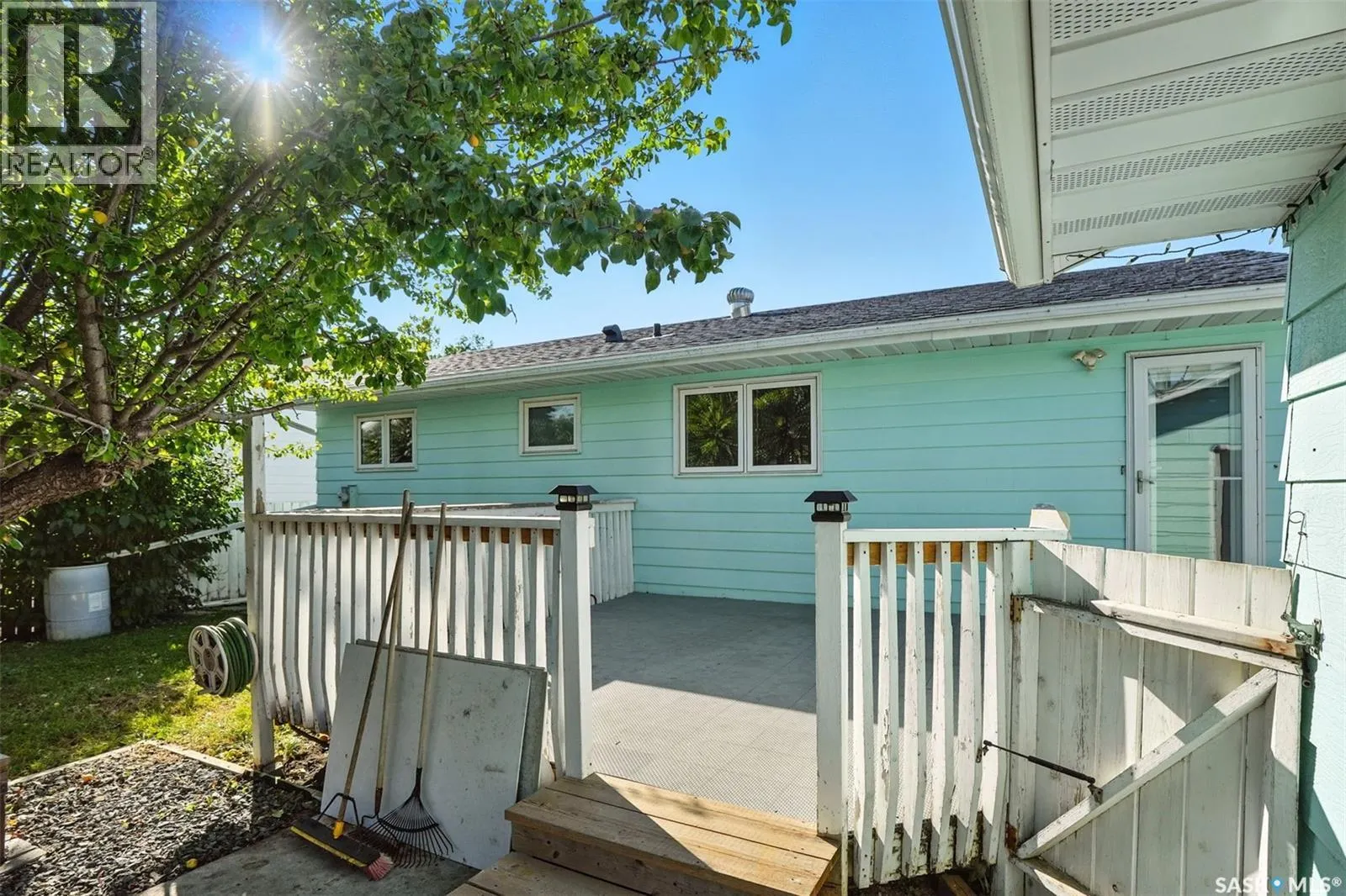 446 Cockburn CRESCENT