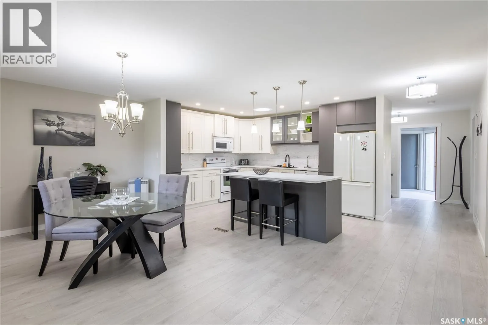 44 3415 Calder CRESCENT