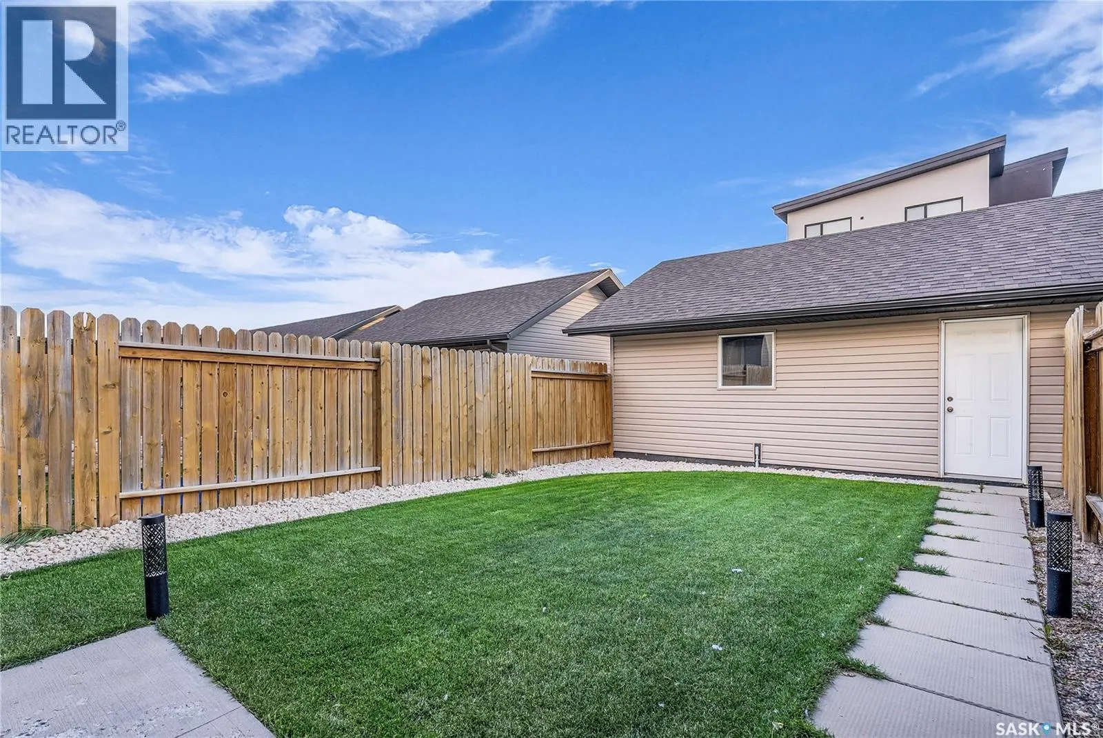 343 Willowgrove LANE