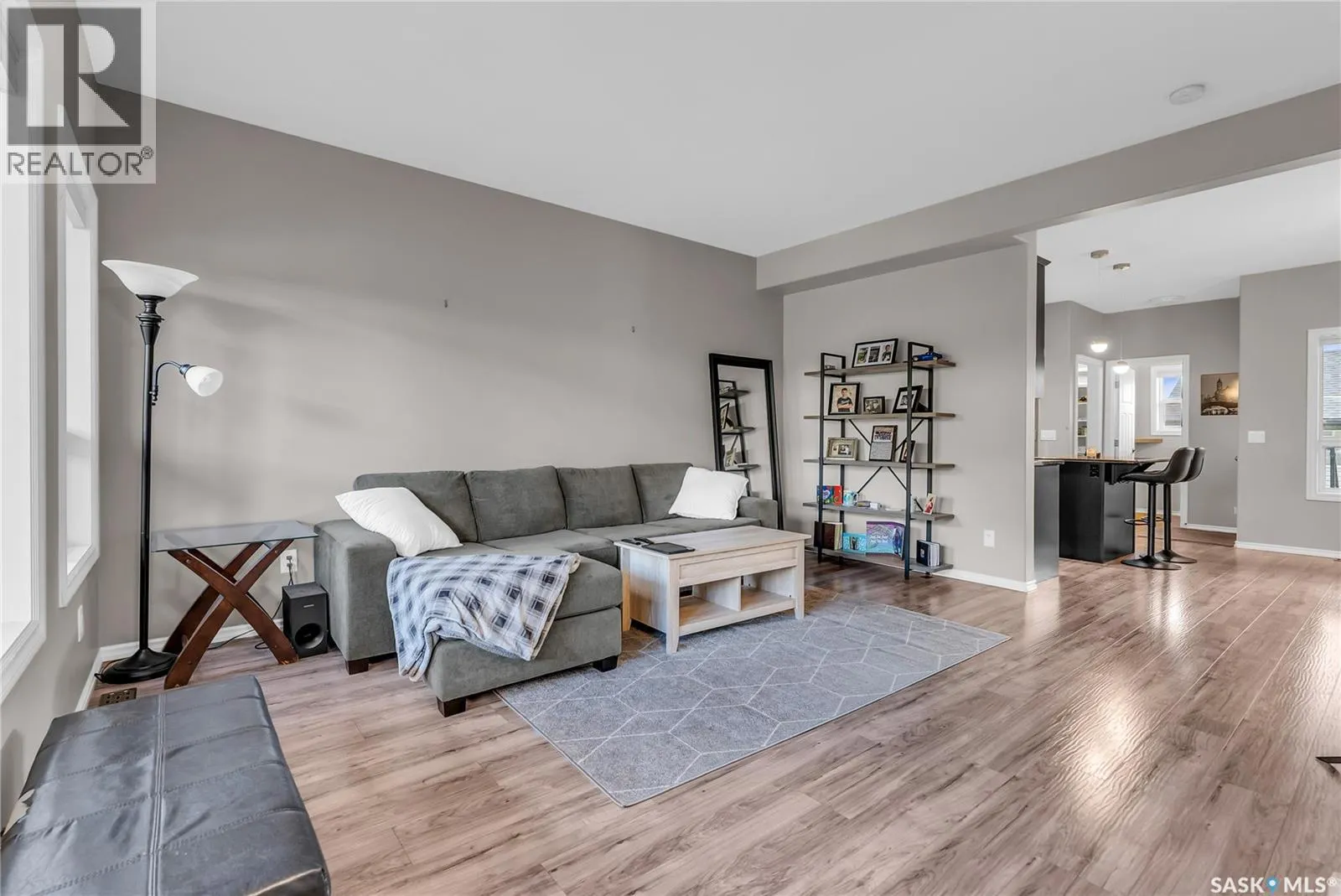 343 Willowgrove LANE