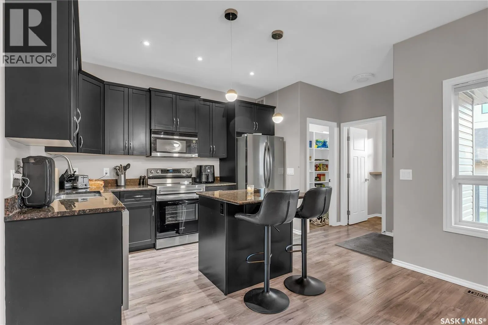 343 Willowgrove LANE