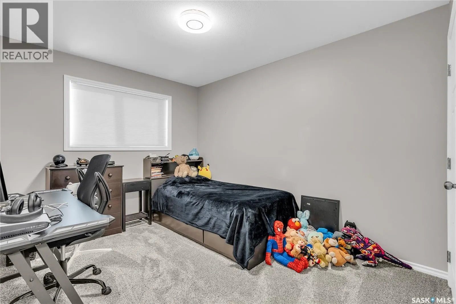 343 Willowgrove LANE
