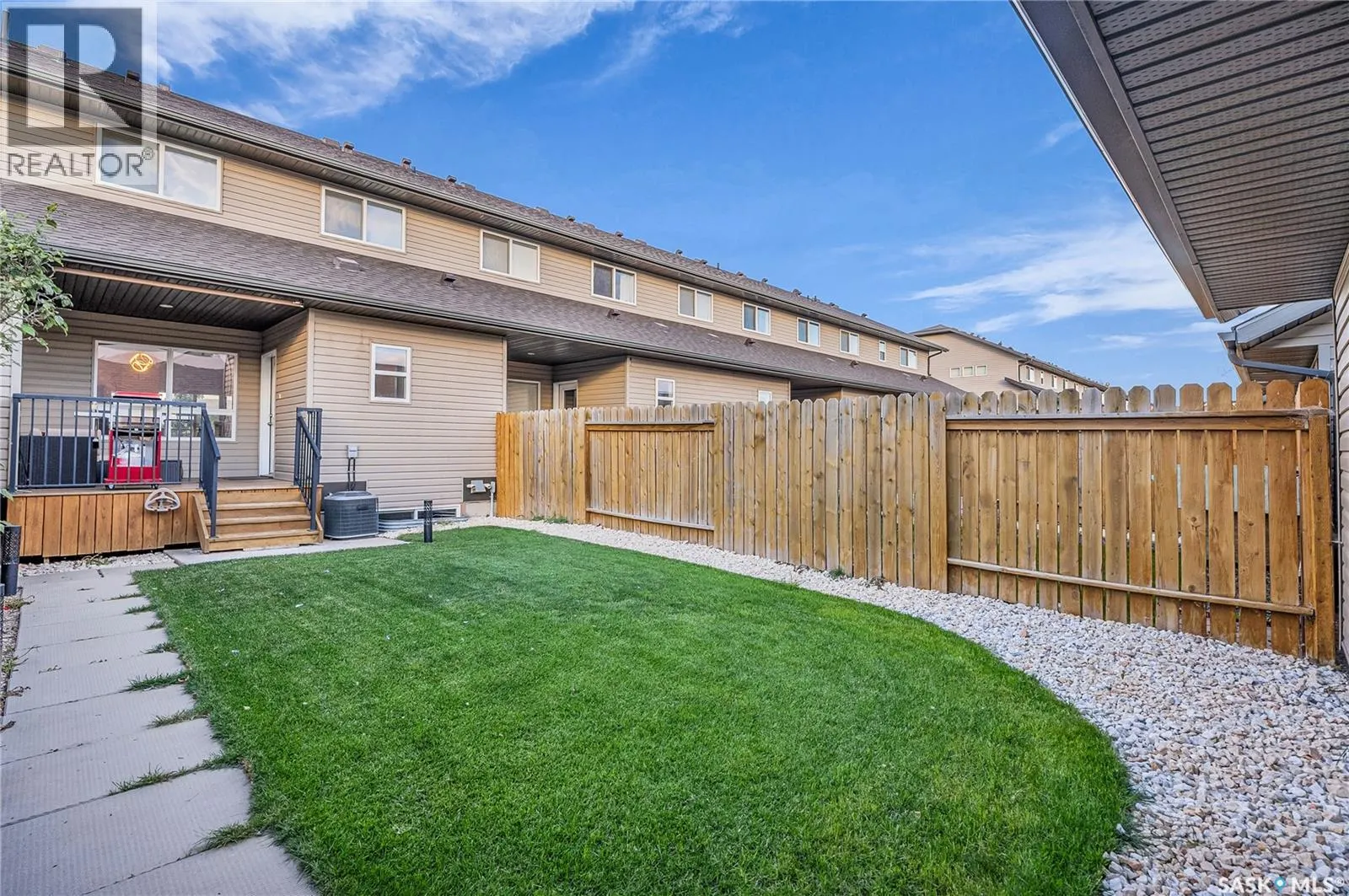 343 Willowgrove LANE